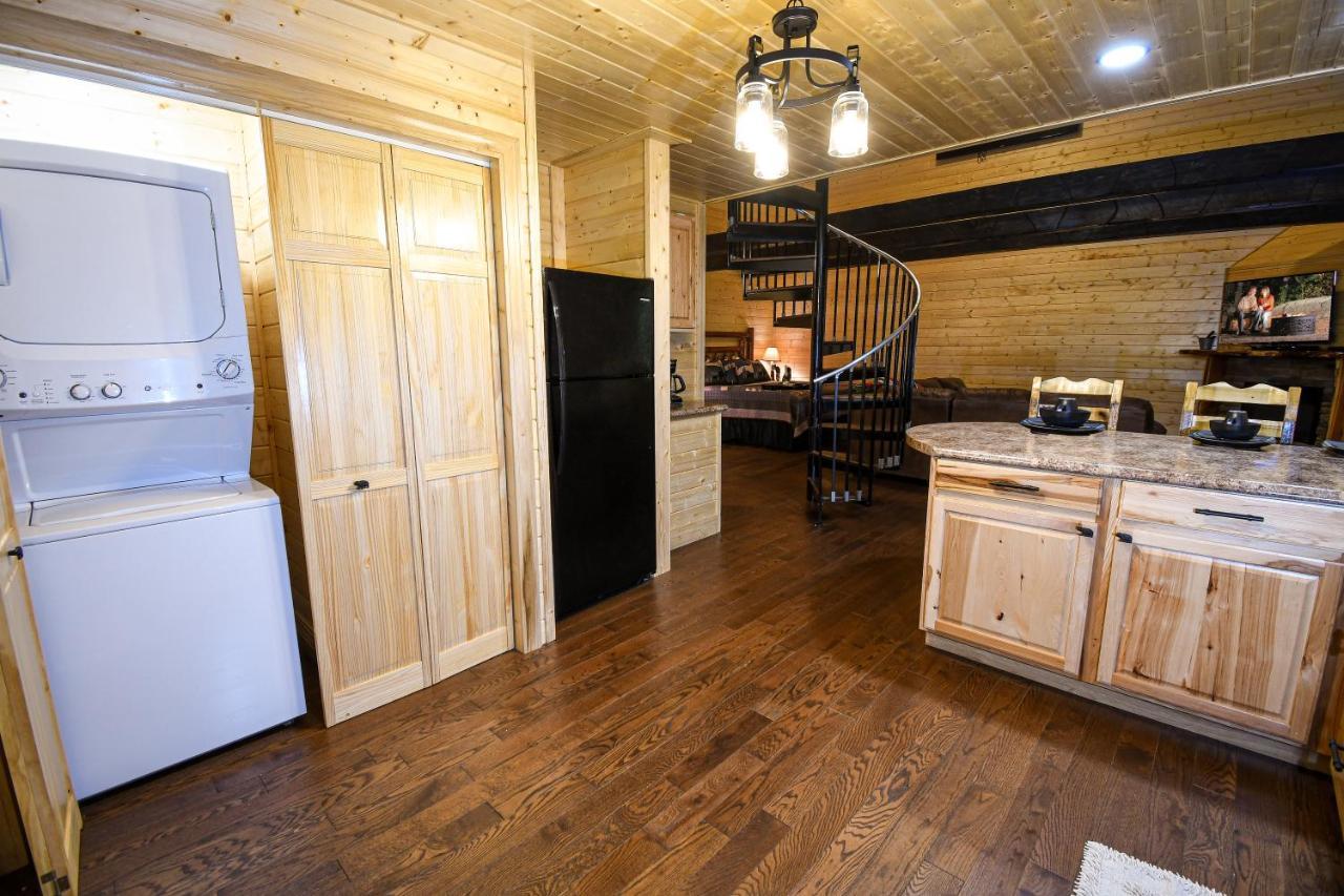 Villa Gatlinburg - Honeymoon Hideaway Extérieur photo