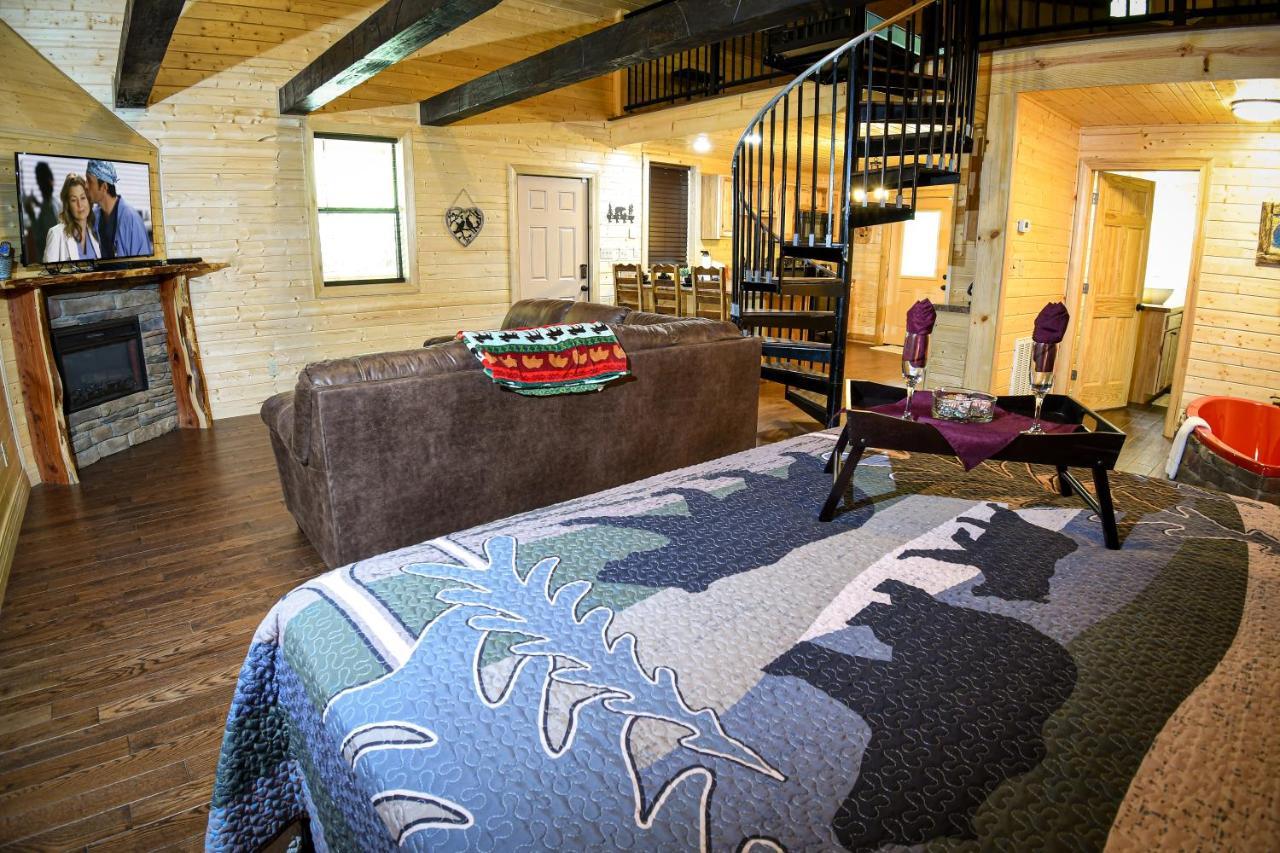 Villa Gatlinburg - Honeymoon Hideaway Extérieur photo